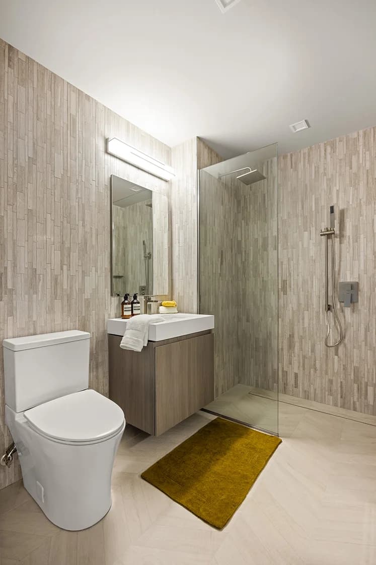 644 East 14 Street #1703, Manhattan, NY 10009 1
