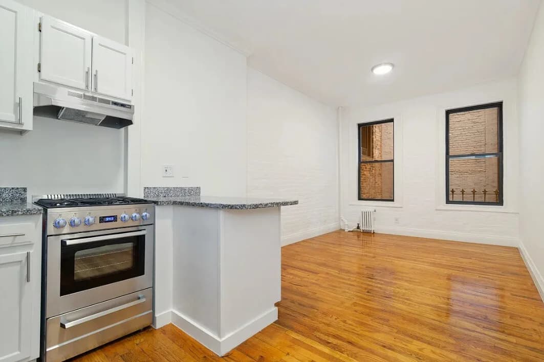 156 East 2 Street #13, Manhattan, NY 10009 apartment_kitchen 1