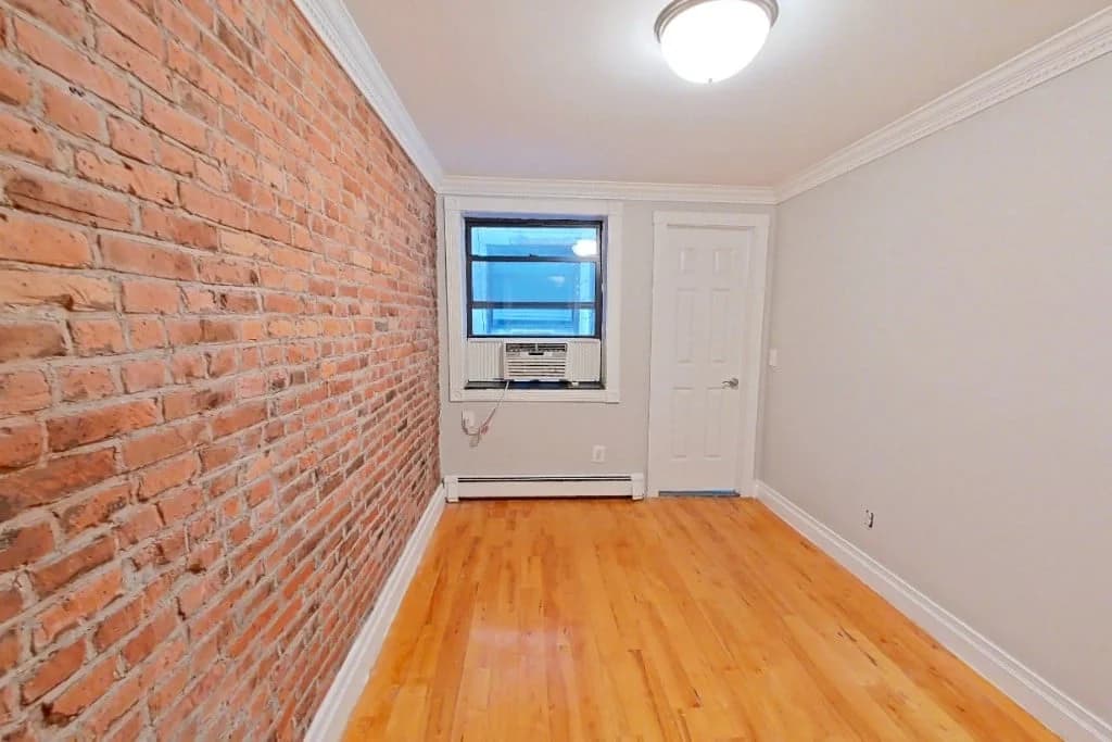 40 Avenue B #6/4W, Manhattan, NY 10009 apartment_bedroom_room 1