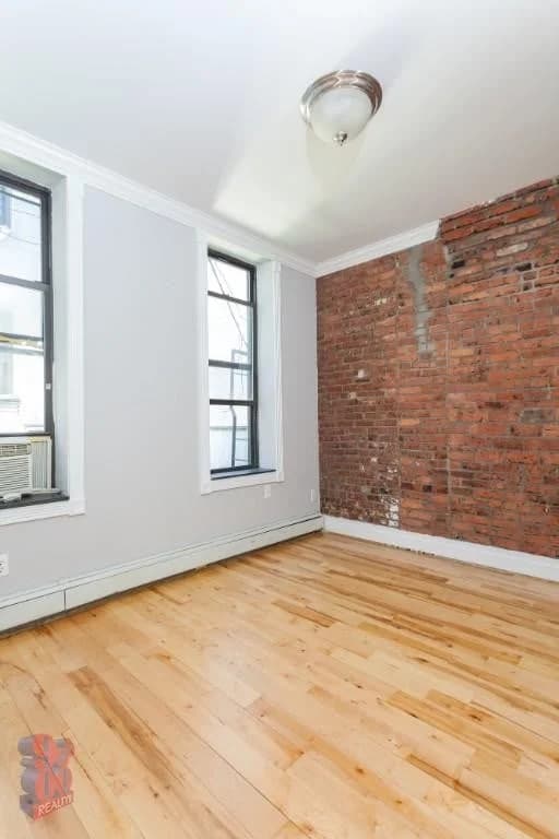40 Avenue B #8/5W, Manhattan, NY 10009 apartment_bedroom_room 1