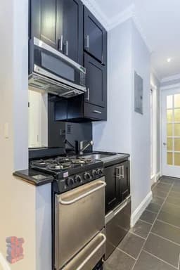 60 Avenue B #2C, Manhattan, NY 10009