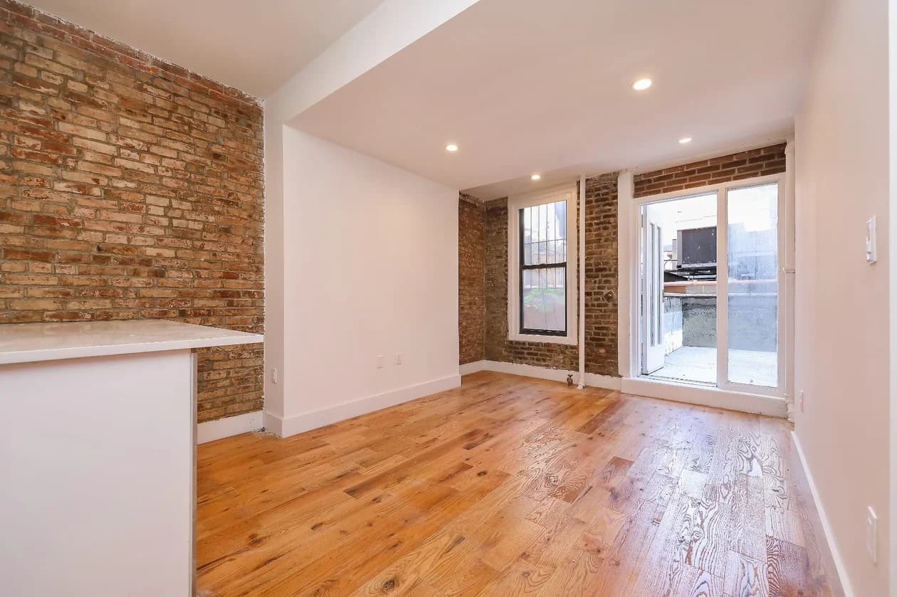 92 Rivington Street #1, Manhattan, NY 10002 apartment_living_room 1