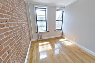 179 Essex St #3, Manhattan, NY 10002