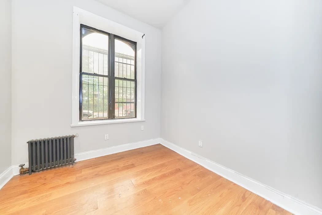 163 Chrystie Street #2, Manhattan, NY 10002 apartment_bedroom_room 1