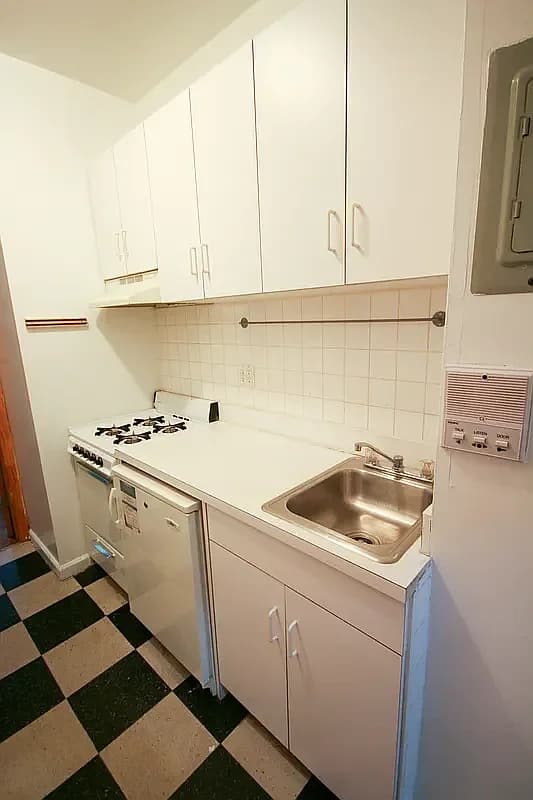 110 East 7 Street #1, Manhattan, NY 10009 apartment_kitchen 1