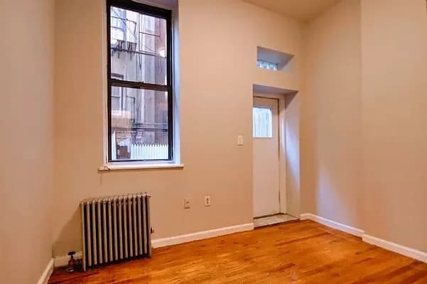 110 East 7 Street #2, Manhattan, NY 10009 apartment_living_room 1