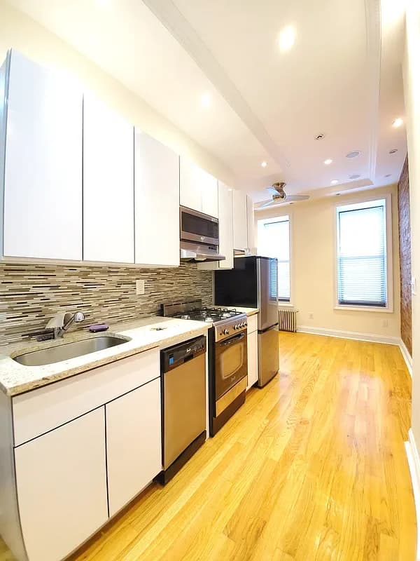 409 East 6 Street #1-B, Manhattan, NY 10009 apartment_kitchen 1
