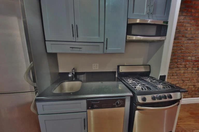 412 East 13 Street #3D, Manhattan, NY 10009 apartment_kitchen 1