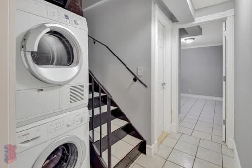 416 East 13 Street #1C, Manhattan, NY 10009
