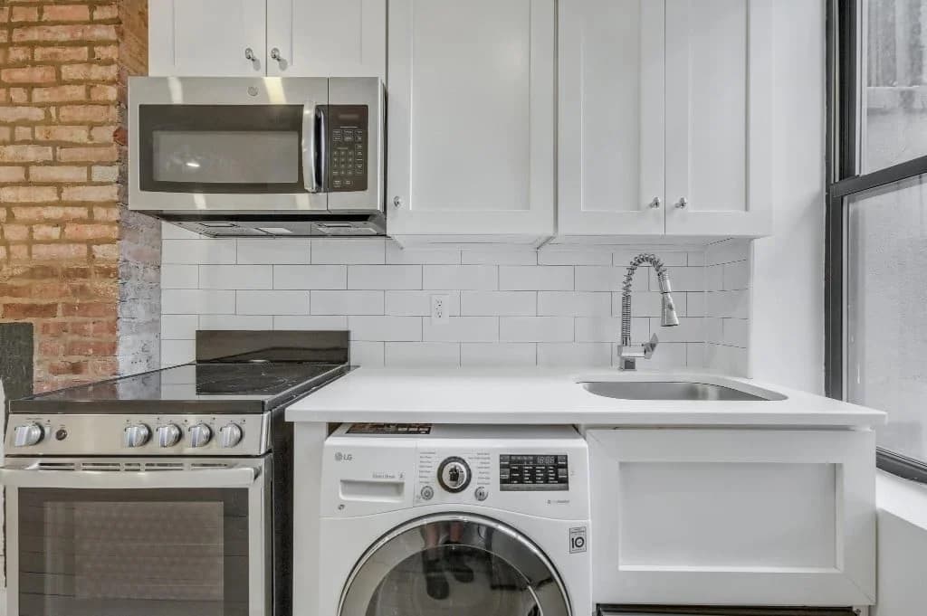 317 East 5 Street #2A, Manhattan, NY 10003 apartment_washer_dryer 1