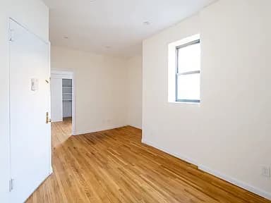 124 2 Avenue #5C, Manhattan, NY 10003 apartment_living_room 1