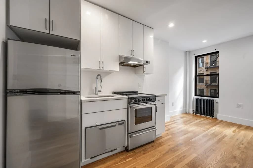 341 East 9 Street #4, Manhattan, NY 10003 apartment_kitchen 1