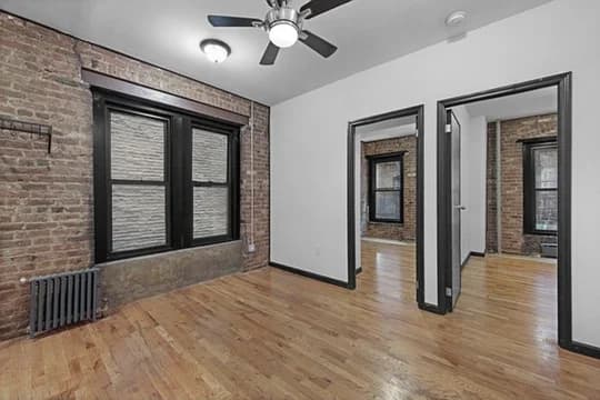 346 E 13 St #4, Manhattan, NY 10003