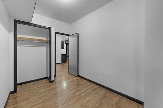 346 E 13 St #4, Manhattan, NY 10003