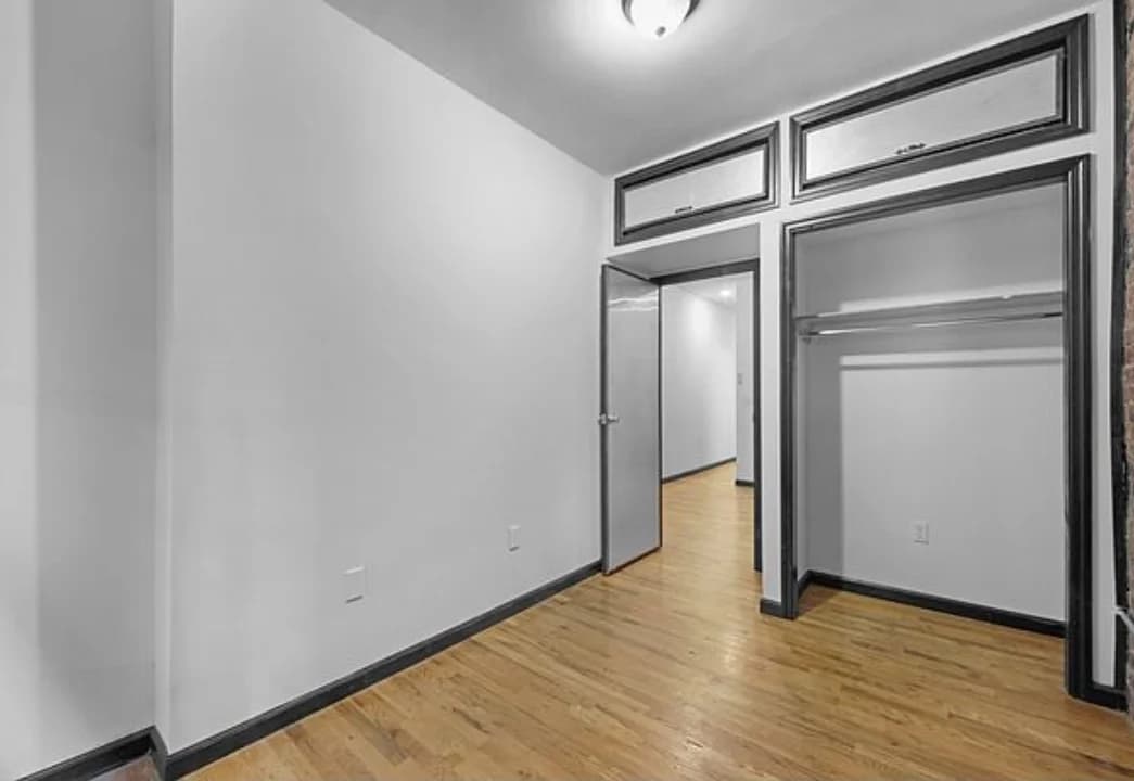 346 E 13 St #4, Manhattan, NY 10003 apartment_bedroom_room 1