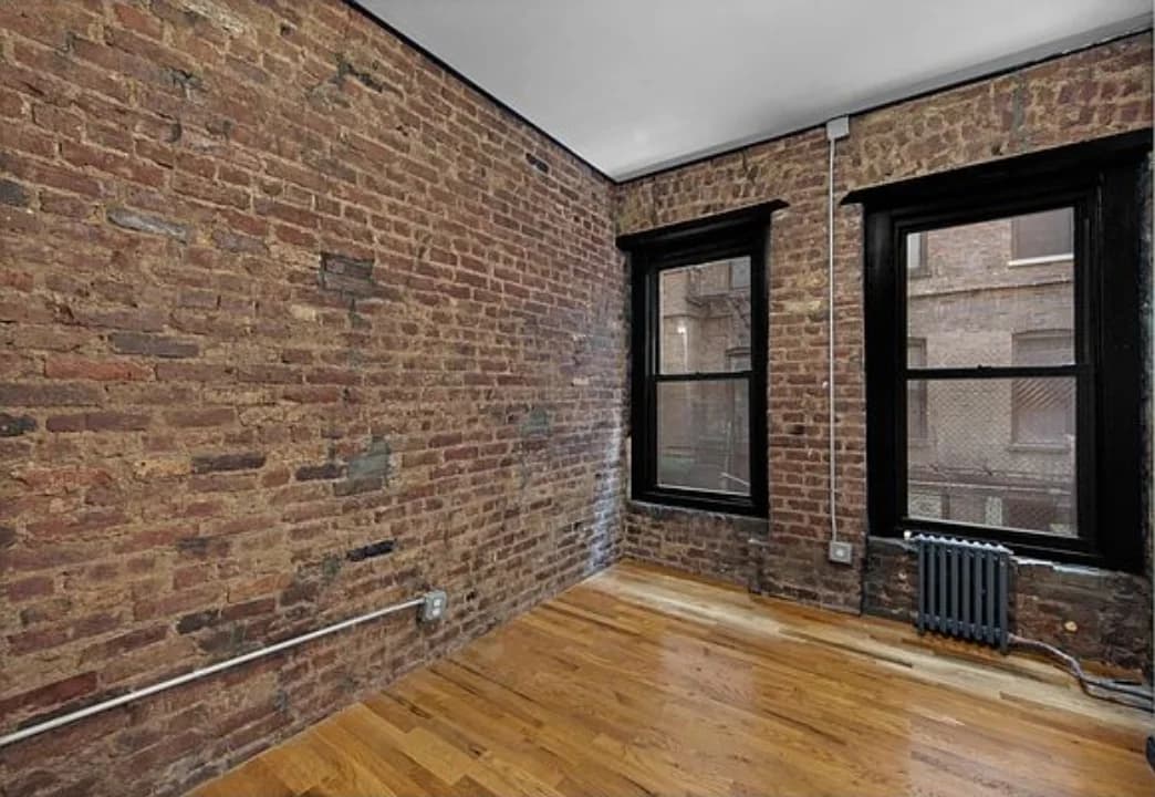 346 E 13 St #4, Manhattan, NY 10003 apartment_bedroom_room 1