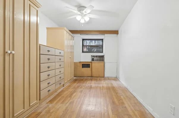 212 East 11 Street #1, Manhattan, NY 10003