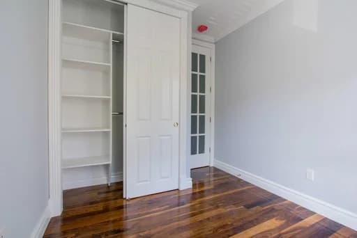 221 East 11 Street #2A, Manhattan, NY 10003