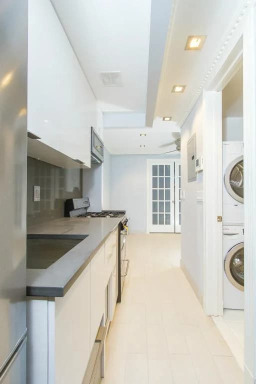 221 East 11 Street #GA, Manhattan, NY 10003 apartment_kitchen 1
