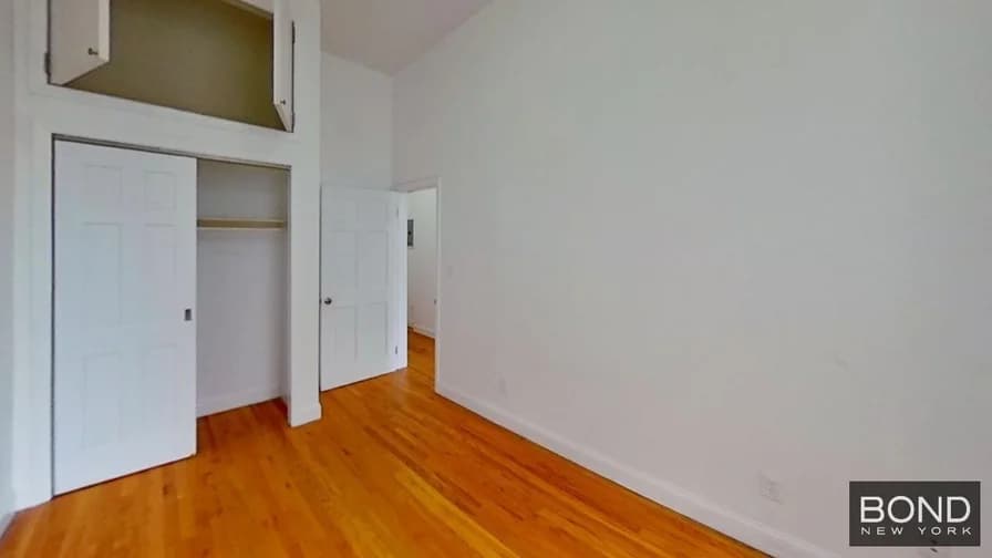 207 2 Avenue #3F, Manhattan, NY 10003 apartment_bedroom_room 1