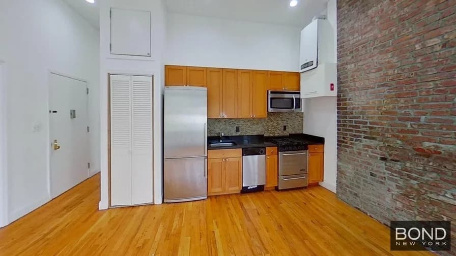 207 2 Avenue #3F, Manhattan, NY 10003 apartment_kitchen 1
