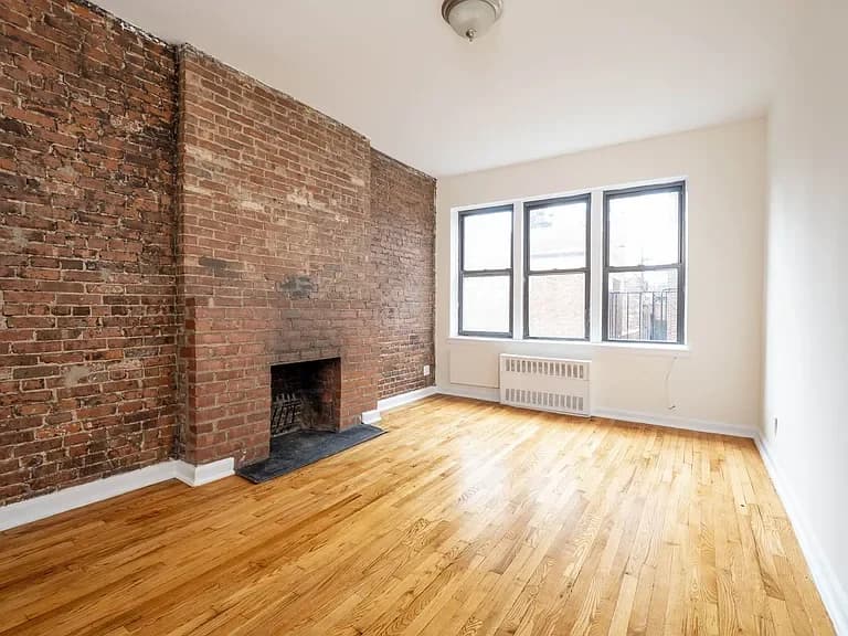 235 East 12 Street #5-A, Manhattan, NY 10003 apartment_living_room 1