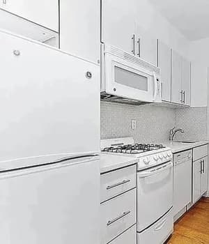 172 Mulberry St #5, Manhattan, NY 10013