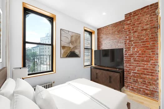212 Lafayette Street #2E, Manhattan, NY 10012