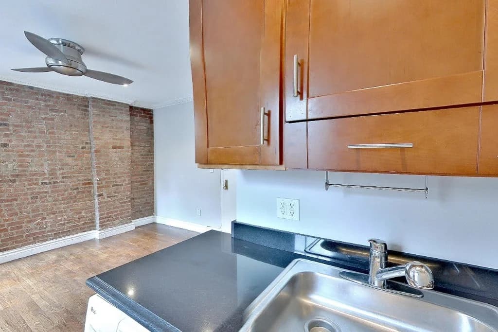 234 Mott Street #5-2A, Manhattan, NY 10012 apartment_kitchen 1