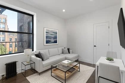 152 Thompson St #3-C, Manhattan, NY 10012