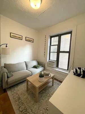 177 Thompson St #17, Manhattan, NY 10012