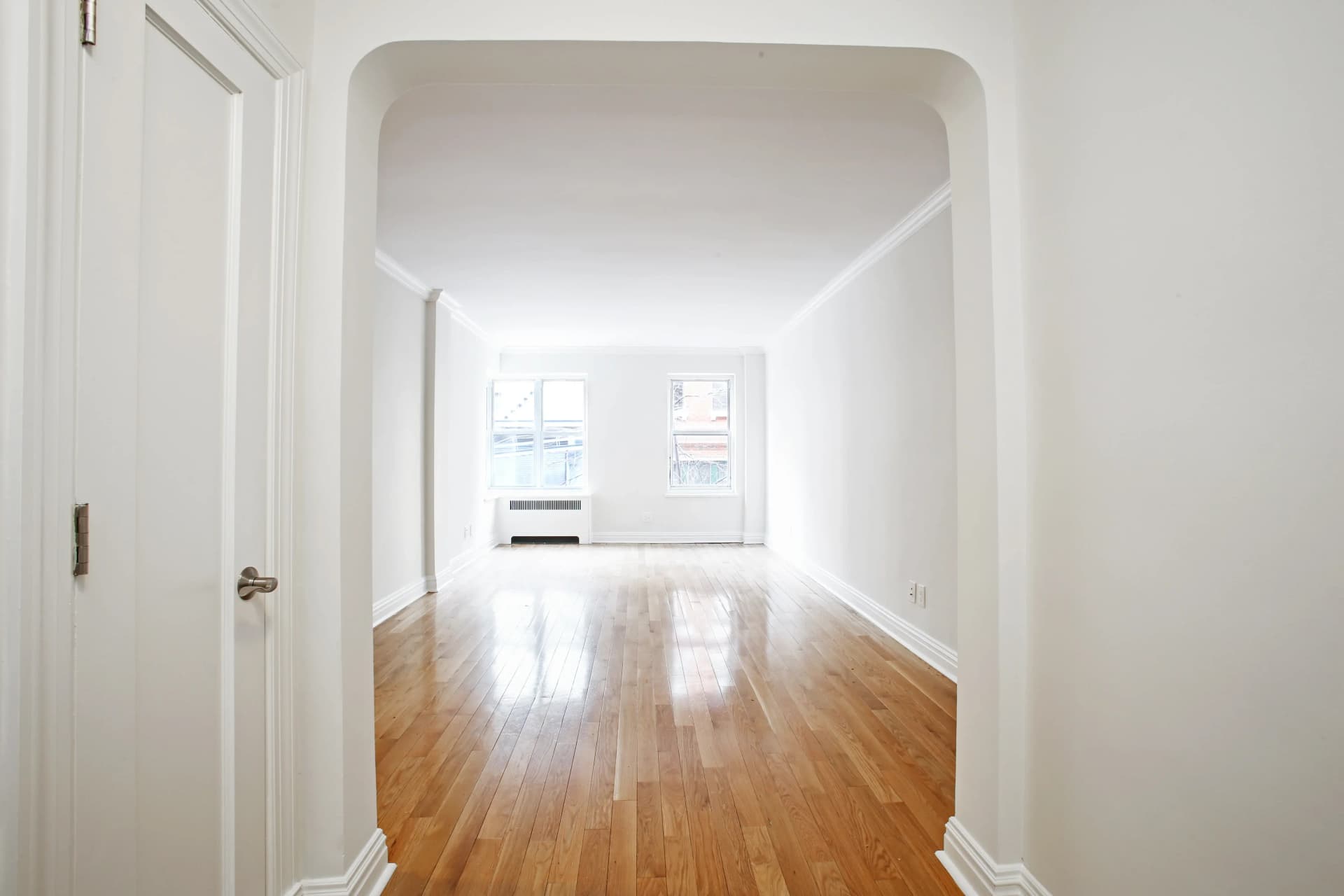 10 Downing Street #002T, Manhattan, NY 10014 apartment_living_room 1