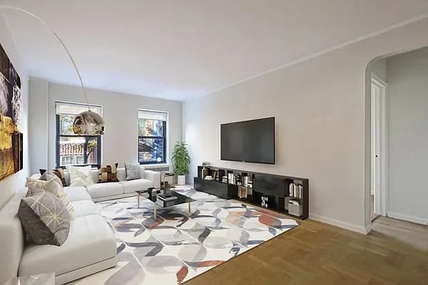 10 Downing Street #1S, Manhattan, NY 10014