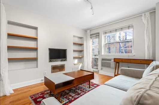 211 Thompson Street #5M, Manhattan, NY 10012