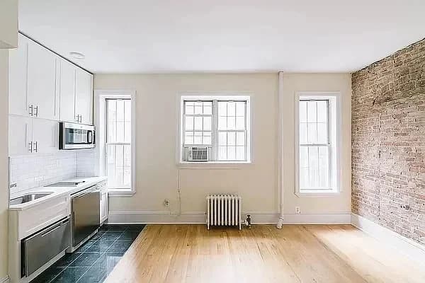 220 Sullivan Street #4F, Manhattan, NY 10012