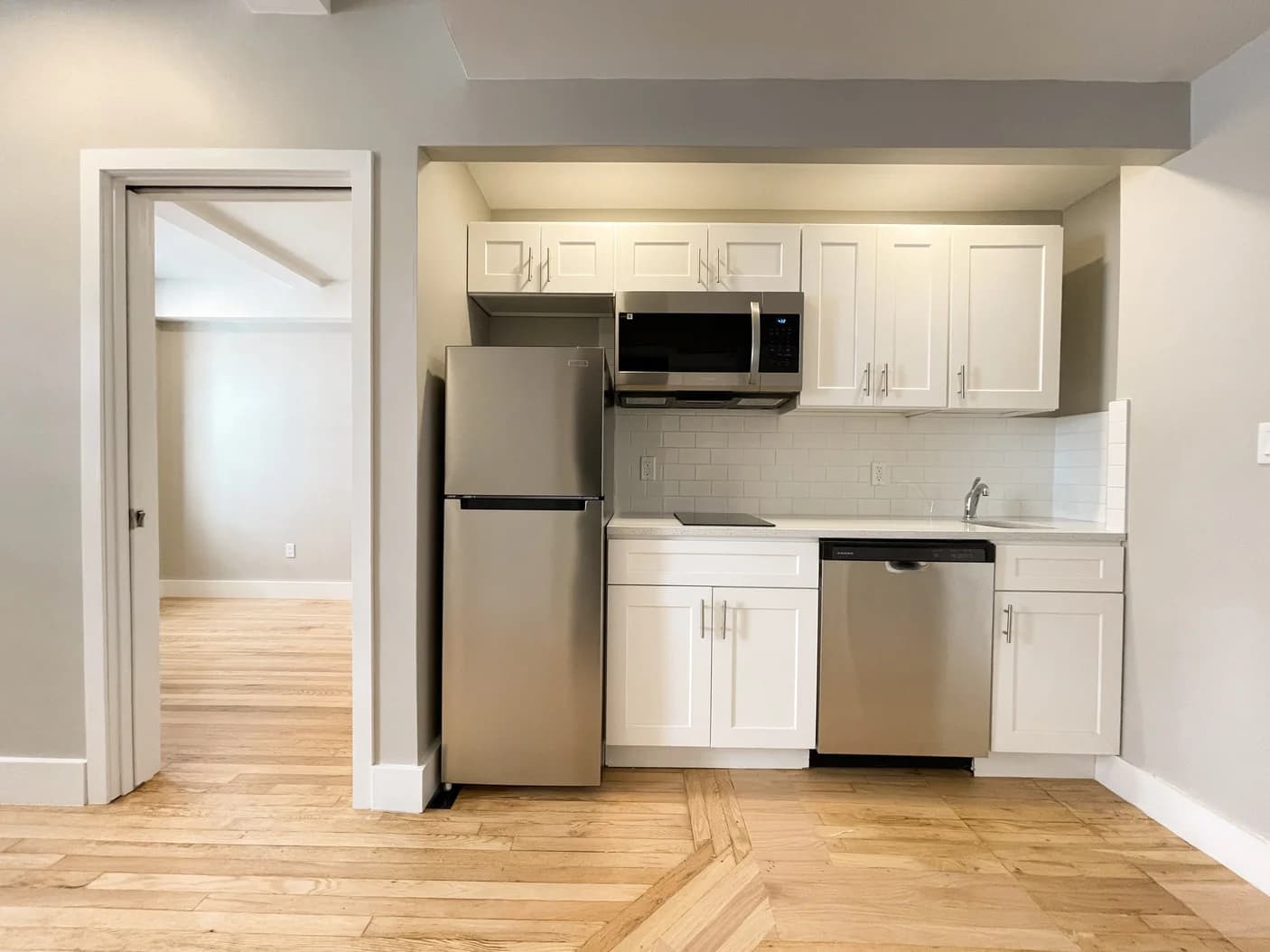 11 Waverly Place #10I, Manhattan, NY 10003