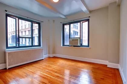 11 Waverly Place #3C, Manhattan, NY 10003