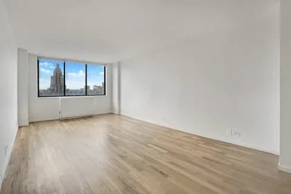300 Mercer Street #28K, Manhattan, NY 10003