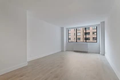 300 Mercer Street #8-C, Manhattan, NY 10003