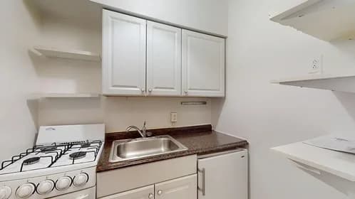 65 4 Avenue #2D, Manhattan, NY 10003