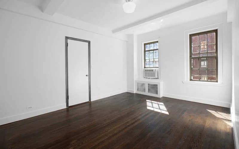 24 5 Avenue #112a, Manhattan, NY 10011 apartment_bedroom_room 1