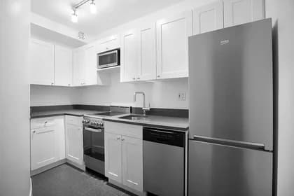 24 5 Avenue #414, Manhattan, NY 10011