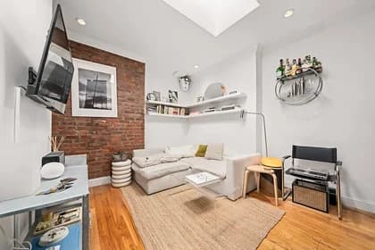 100 Christopher Street #4D, Manhattan, NY 10014 - Image 1