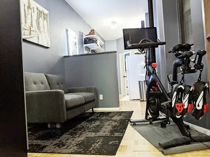 11 Jones Street #1, Manhattan, NY 10014 apartment_living_room 1