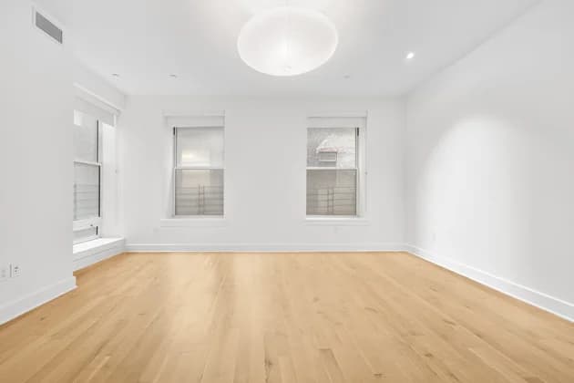 481 Washington Street #3S, Manhattan, NY 10013 - Image 1