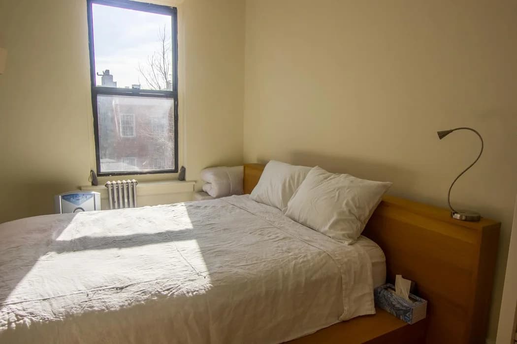 21 Bank Street #4-F, Manhattan, NY 10014 apartment_bedroom_room 1