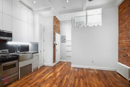 234 West 14 Street #1C, Manhattan, NY 10011