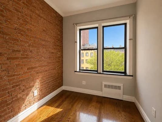 234 West 14 Street #4C, Manhattan, NY 10011