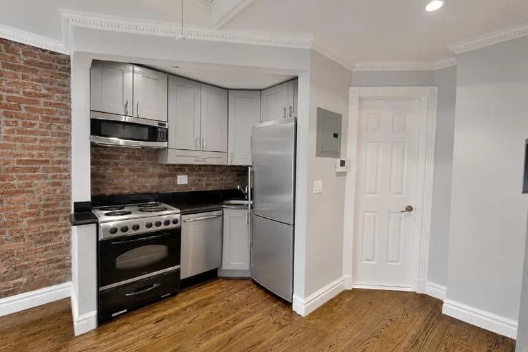 234 West 14 Street #5B, Manhattan, NY 10011 apartment_kitchen 1