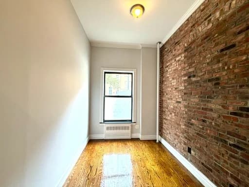232 West 14 Street #1A, Manhattan, NY 10011